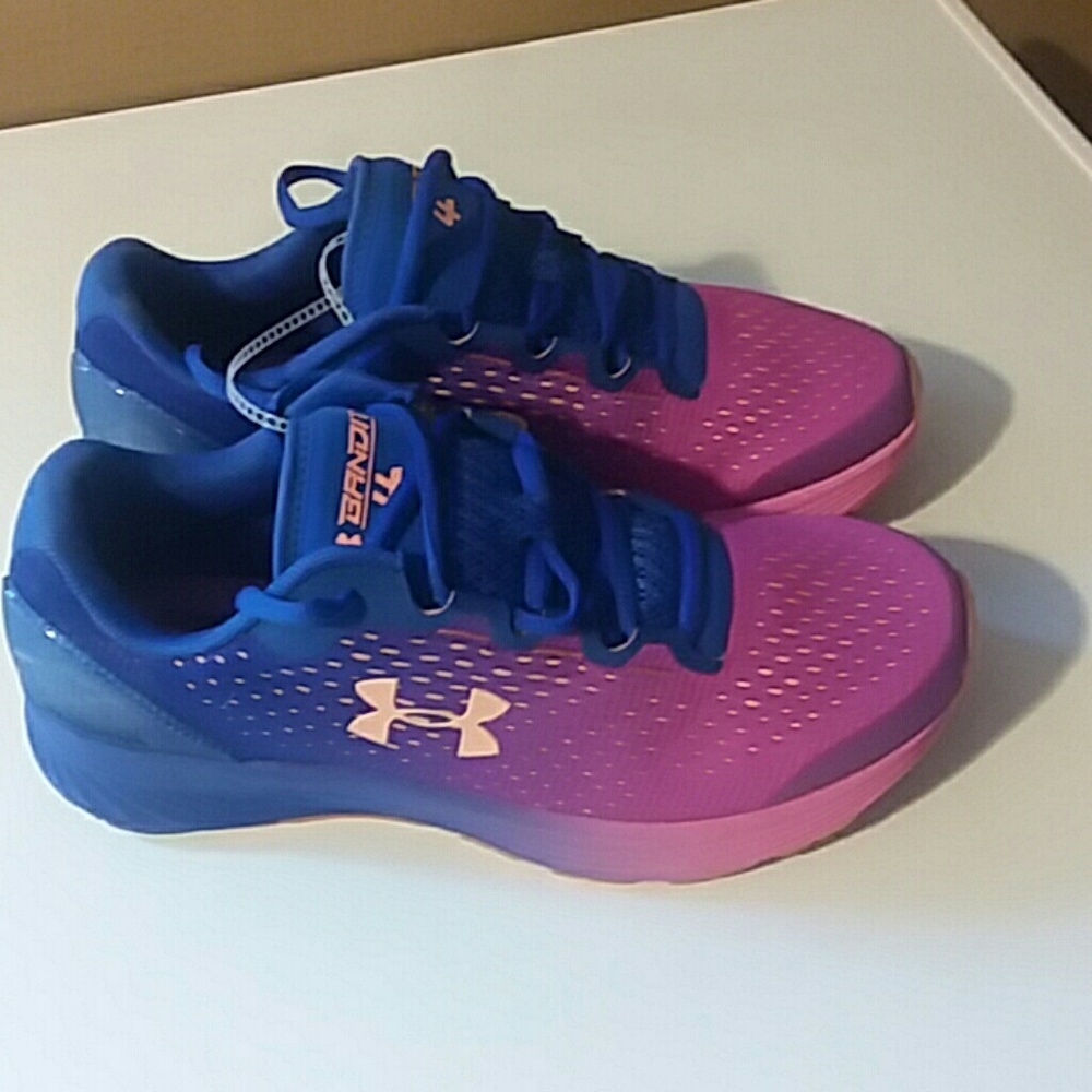 New pink/blue bandit tennis shoes  size 5 1/2